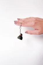 Llavero tamal tolimense colombiano, accesorio cultural para colombianos en USA.